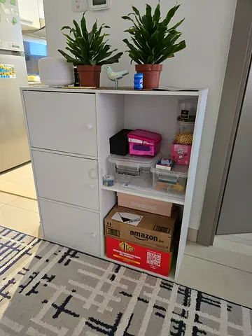 Sideboard cabinet