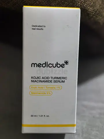 KOREAN SERUM - Medicube Kojic Acid Turmeric Niacinamide Serum 30ml - New/Sealed