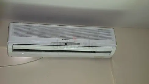 Used Gree Wall-Mounted Split AC (Indoor Unit) - Good Working Condition