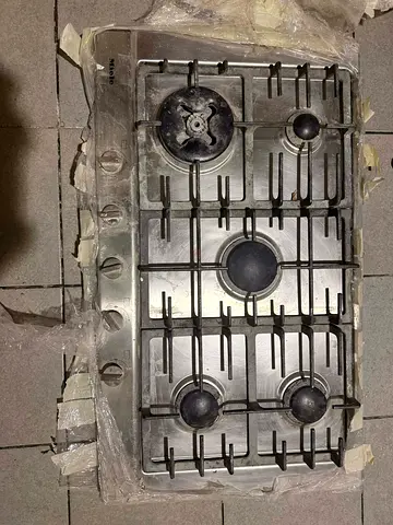 Used stainless steel 5-burner built-in gas hob (needs cleaning)