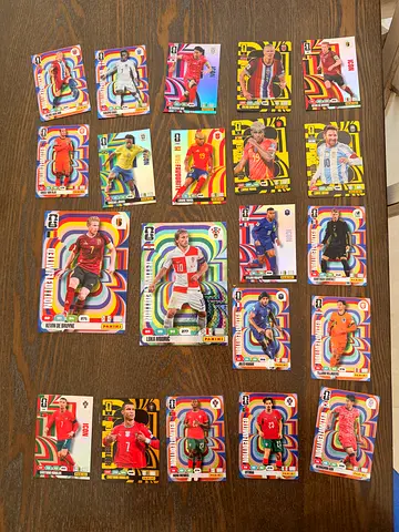 Panini FIFA 365 Adrenalyn XL Collection – Ronaldo, Messi, Mbappé, Haaland, Lamine Yamal