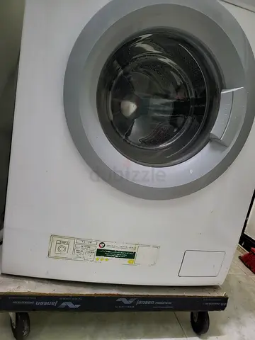 7 kg Washing Machine Automatic Front Load Made in ITALY- $%!#-with moving Trolly