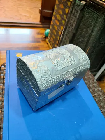 Small Ornate Silver-tone Decorative Treasure Chest 12cm