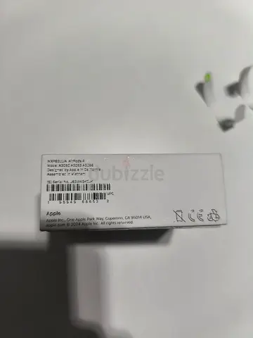 Apple AirPods 4 (sealed box) - genuine Apple accessory never used