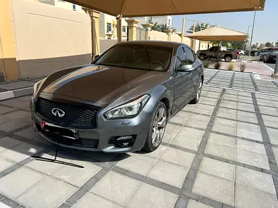 Infiniti Q70 Luxury 2016 GCC Specs