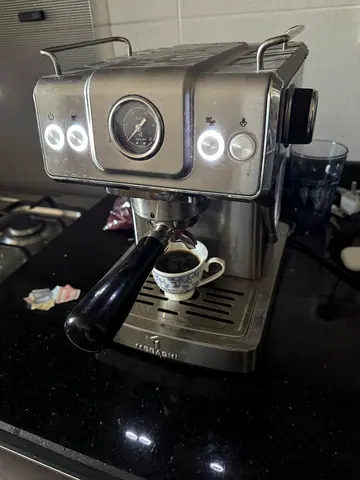 Mebashi Espresso Maker with Steam Wand(good working condition)
