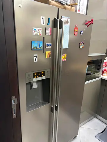Electrolux side by side refrigerator in excellent condition