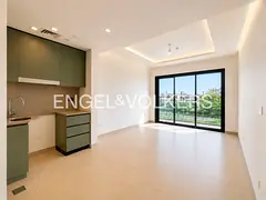 Rare 2-Balcony Layout | Direct Central Park Access