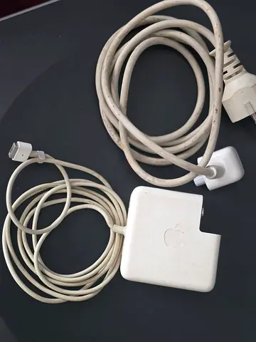 Apple MacBook MagSafe Power Adapter with AC Cable (Used)