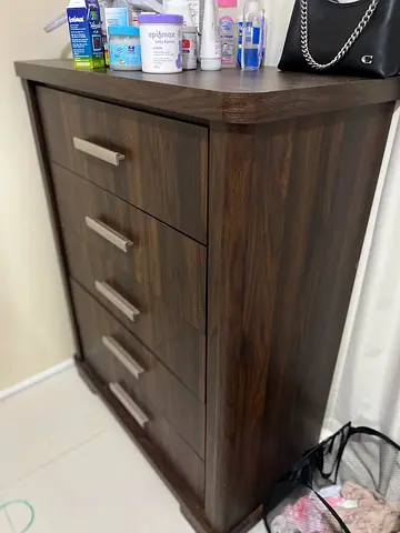 Dark Wood 5-Drawer Chest / Dresser in Good Condition