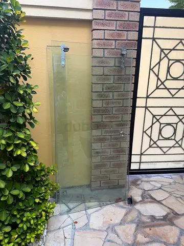 Frameless Glass Fence Panels for shower