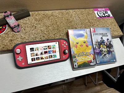 nintendo switch lite + games