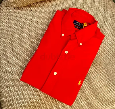 Ralph Lauren Oxford shirt featuring a classic fit and a Golden embroidered pony logo