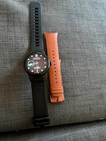 Google Pixel watch 3 mint condition charger +premium straps