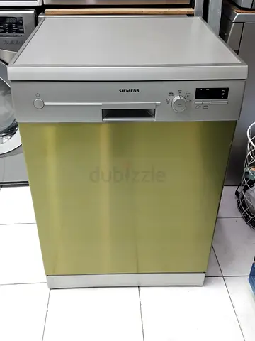 SIEMENS Brand Latest Model Dishwasher 2 Racks Like New Condition
