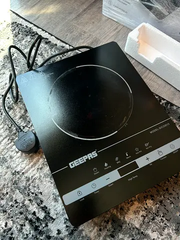 Digital Infrared Cooker With 2000W Ceramic Heating Element, 4 Digit LED Display, Touch Control