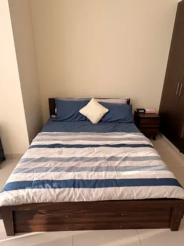 Queen Size Bed Frame with Mattress