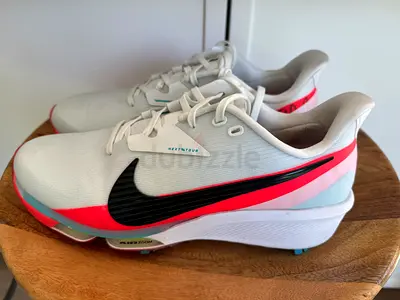 Nike NEXT% TOUR 3 Golf Shoes
