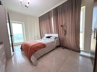 Looking for a Lady roommate for one bedroom flat in Businessbay - total of 2 ladies in one flat High