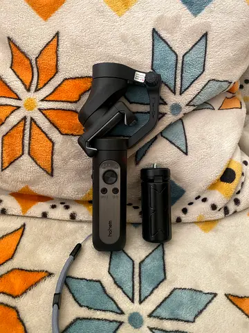 HOHEM Handheld 3-Axis Gimbal Stabilizer for Smartphones/Cameras (Used)