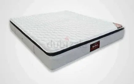 Queen size mattress - barely used, firm comfort
