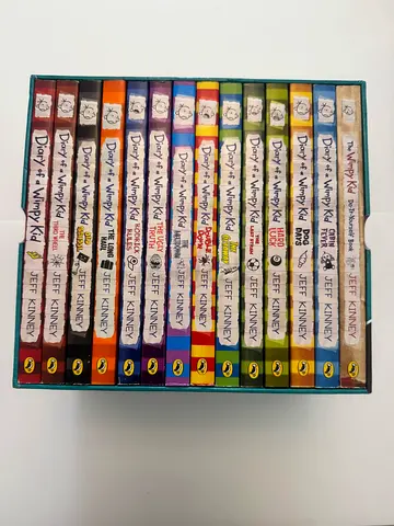 diary of a wimpy kid books - set of 18