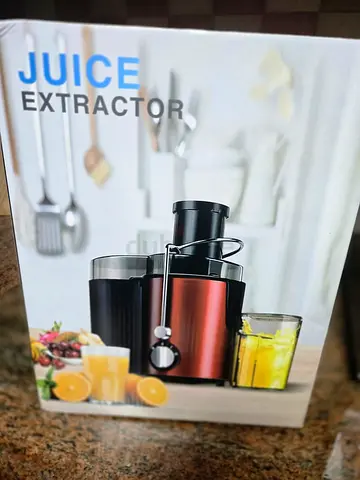 Used Juice Extractor / Juicer - Good Condition