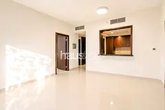 LARGE LAYOUT | PARTIAL BURJ VIEWS | PRIME LOCATION