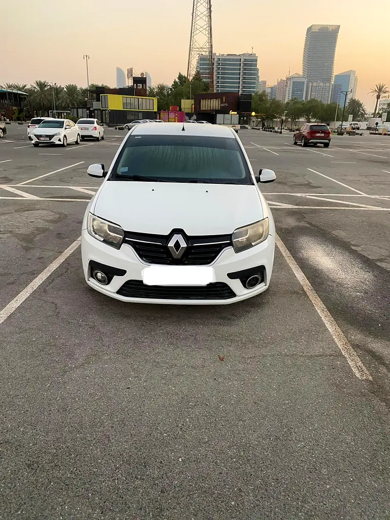 Renault Symbol 2020 — photo 1 of 5