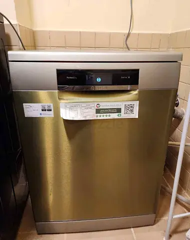Bosch 8 series Dishwasher Germany with wife system freestanding