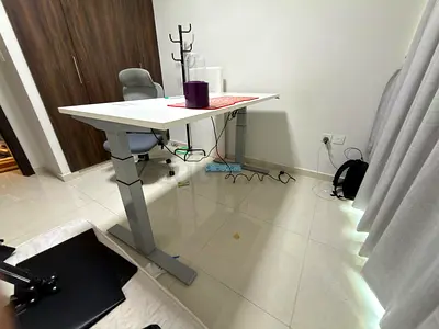 Electric height-adjustable standing desk (white top, silver legs) - good condition size 160 x 77