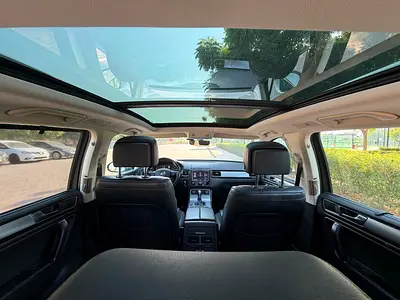 2018 Volkswagen TOUAREG 照片 3