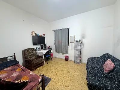 Room available shabiya 10