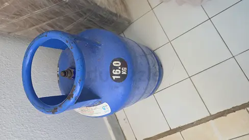 Gas cylinder for sale
