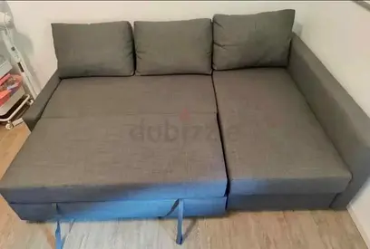 Comfortable Gray 3-Seater Sofa Bed with Chaise Lounge
