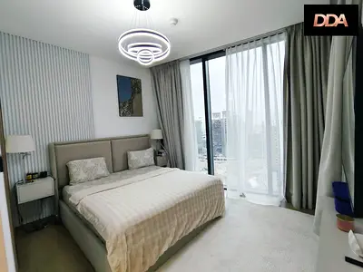 HIGH FLOOR | DOWNTOWN VIEWS | BRIGHT LAYOUT | 1BR