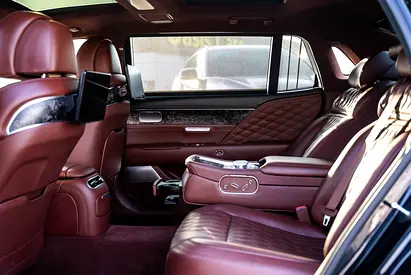 2023 Genesis G90 — фото 14