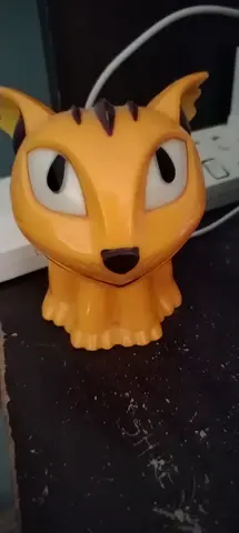 Yellow Fox Magic Jinn interactive electronic toy designed to guess animals you are thinking of.