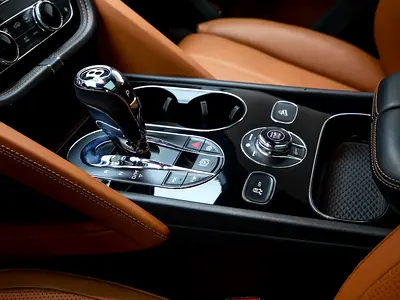 2021 Bentley BENTAYGA — миниатюра 13