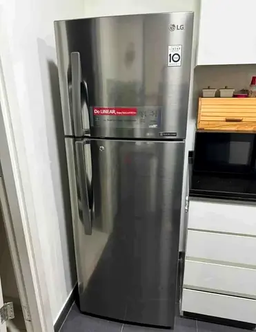 LG medium size fridge Stainless Steel Top-Freezer Refrigerator - Good Condition, free delivery