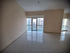 Al Mamzar area, two bedrooms and a large living room, air conditioning included (owner's purchas