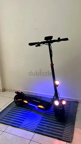 Crony T4 Electric Scooter - Dual Motor, Off-road Tires, Good Condition