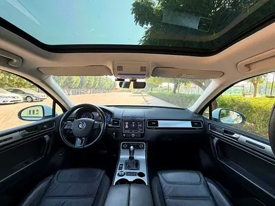2018 Volkswagen TOUAREG — миниатюра 13
