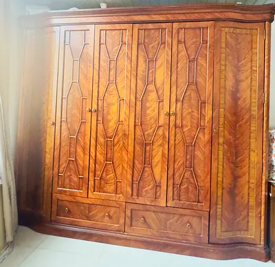 6 Door Wardrobe on Sale