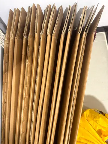 Carton boxes (15 pcs)