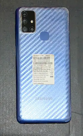 Samsung M51, 7000 mAh battery mobile in working condition