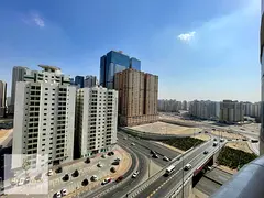 Luxury 2bhk with master room. Balcony. Parking free near Sahara center