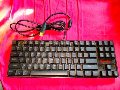 87-Key RGB Mechanical Gaming Keyboard - Compact Tenkeyless