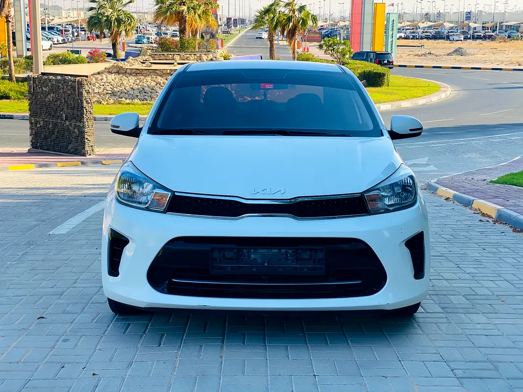 Kia Pegas 2023 — photo 1 of 12