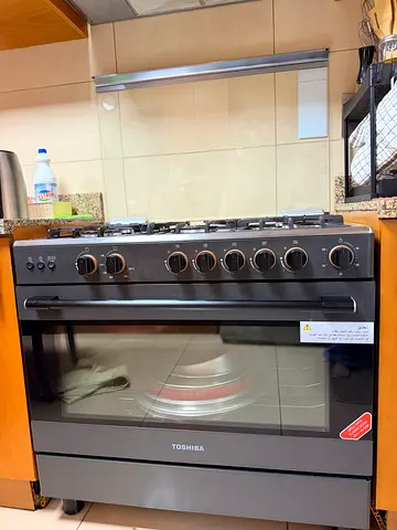 Oven for Sale – Good Condition – AED 800